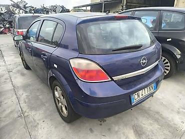 audi q5: OPEL ASTRA H 2006. GOD. - KOMPLETAN AUTO U DELOVIMA | Opel Astra H — 3