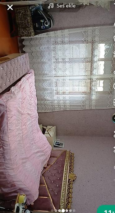 sabunçuda: Həyət evi – 4 otaqlı - Plan: mətbəx, sanitar qovşaq/duş, 4 yaşayış — 6