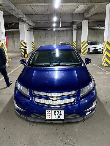 mini ev: Chevrolet Volt: 2012 г., 1.4 л, Вариатор, Гибрид, Лифтбек — 2