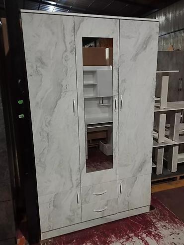 Шифоньеры, шкафы для одежды: Шкаф шифоньеры новый новый материал российский ламинат качестве at lalafo.kg — 13 Шифоньеры, шкафы для одежды: Шкаф шифоньеры новый новый материал российский ламинат качестве — 13