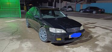 Honda: Honda Accord: 2001 г., 2 л, Автомат, Бензин, Седан