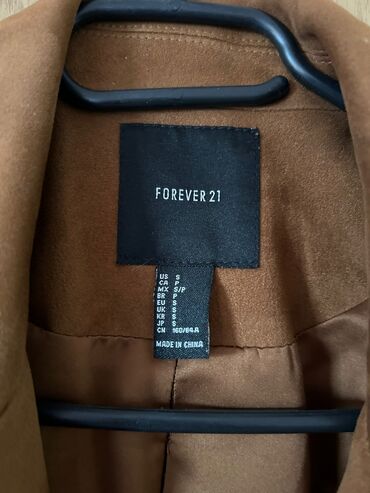 kožna jakna s krznom: Forever 21, jakna, S veličina, kao nova, nošena par puta