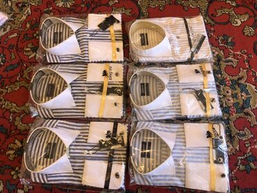 Köynəklər: Rubashka yeni, Turkiyeden getirilib; — 5