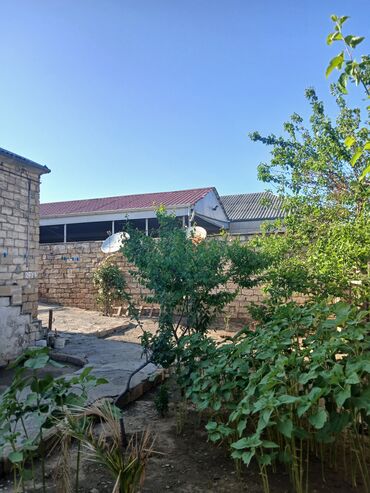 Həyət evləri və villaların satışı: 3 otaqlı, 110 kv. m, Kredit yoxdur, Orta təmir — 10