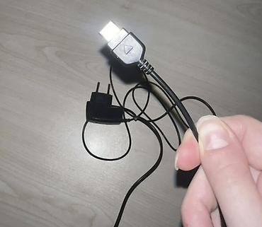 Kabellər və adapterlər: Kabel və adapterlər hamisi birlikde 10 azn - Müxtəlif tip — 22
