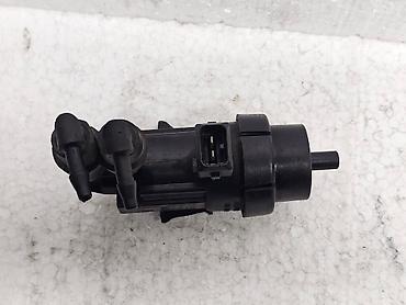 Клапаны, клапанные крышки: Клапан двигателя Ford 1999 г., Б/у, Оригинал, Германия — 2