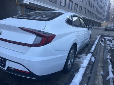 Hyundai: Hyundai Sonata: 2019 г., 2 л, Бензин — 1