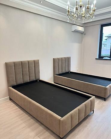 Кухонные гарнитуры: Кухонный гарнитур — 13