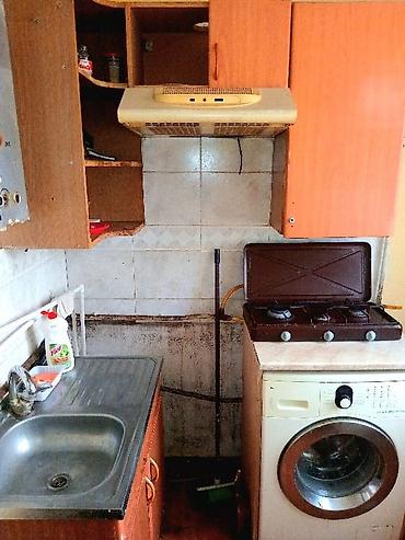 bakıda ev: Salam. Ev Bakıda Neftçilər Kruqunda Maklerlər bağının yanındakı binada — 1