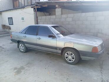 Audi: Audi 100: 1985 г., 2 л, Механика, Бензин, Седан