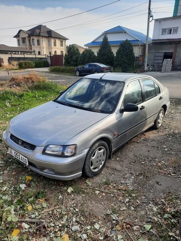 Honda: Honda Civic: 1995 г., 1.6 л, Механика, Бензин, Хэтчбэк