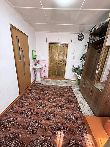 Продажа коттеджей и домов: Двухэтажный дом с двором и хозяйственными постройками, 13 соток село — 4