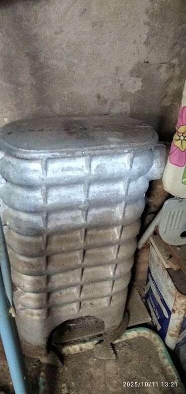 купить бу самовар на дровах: Döküm soba/peç - Material: ağır döküm metal, qalın divarlı