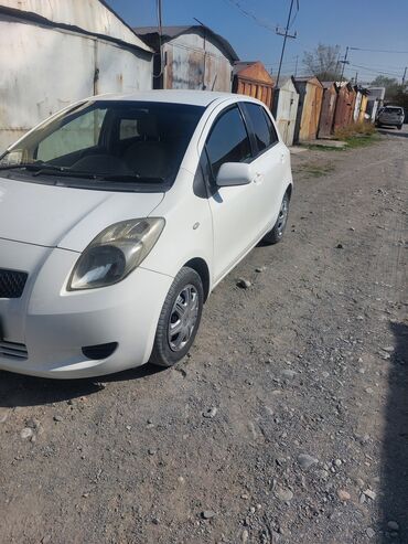 права руль механика: Toyota Vitz: 2006 г., 1 л, Вариатор, Бензин, Хэтчбэк