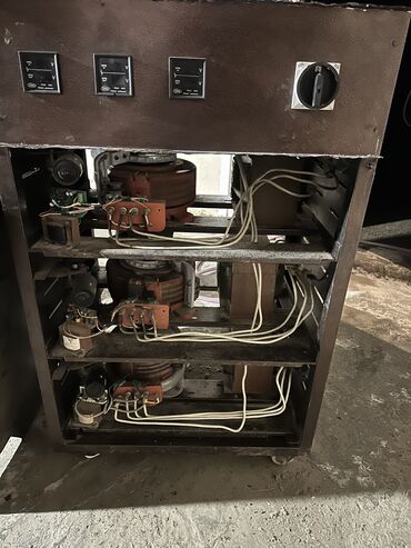 Gərginlik stabilizatorları: İşlənmiş, Sənaye üçün, 3 faza, Gərginliy stabilizatoru, 220/380 V, Ünvandan götürmə -da lalafo.az — 9 Gərginlik stabilizatorları: İşlənmiş, Sənaye üçün, 3 faza, Gərginliy stabilizatoru, 220/380 V, Ünvandan götürmə — 9