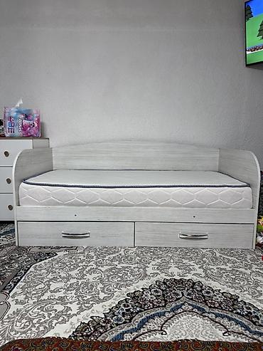 original nike: Детская односпальная кровать, Б/у, Для девочки, Для мальчика, С матрасом, ДСП, Самовывоз — 1