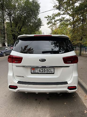 9 5j: Kia Carnival: 2019 г., 2.2 л, Автомат, Дизель, Минивэн — 10