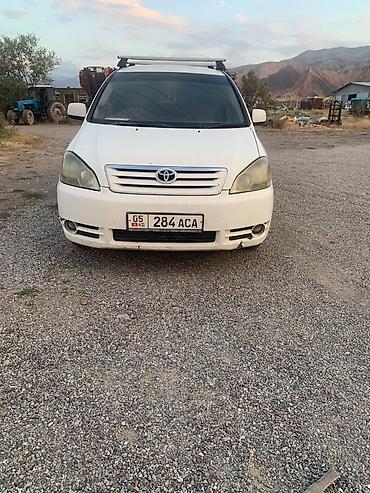 Продажа авто: Toyota Ipsum: 2003 г., 2.4 л, Автомат, Газ, Универсал — 1