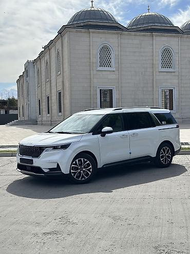 Kia: Kia Carnival: 2023 г. — 3
