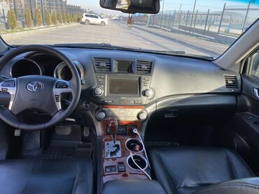 Toyota: Toyota Highlander: 2011 г., 3.5 л, Автомат, Бензин, Кроссовер — 7