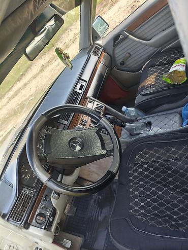 mazda f: Mercedes-Benz 220: 1987 г., Механика, Бензин, Седан — 4