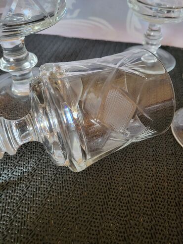 Kuhinjski setovi: Servis za vino,sa bokalom kristal,rucna gravura 1960g+. Servis za na lalafo.rs — 15 Kuhinjski setovi: Servis za vino,sa bokalom kristal,rucna gravura 1960g+. Servis za — 15