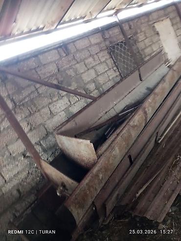 K/t heyvanları və malları: Yem qabı, Yem üçün, Heyvanlar üçün — 7