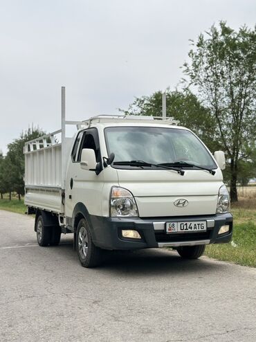 фары хонда степвагон: Грузовик Hyundai Porter II белого цвета с кузовом для перевозки