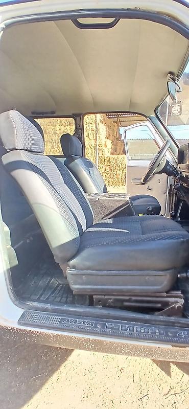 turbo az ford tranzit: VAZ (LADA) 4x4 Niva: 1.7 l | 1983 il 280000 km Sedan — 8