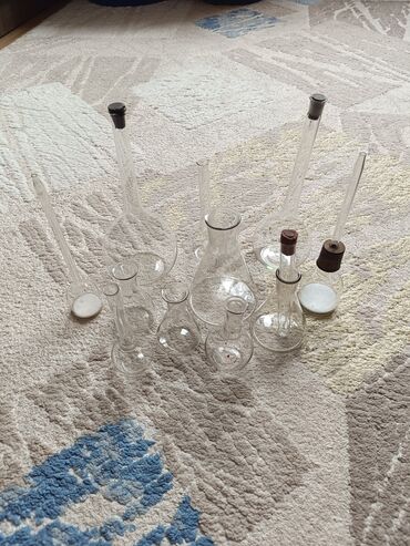 оборудование для пива: Набор лабораторной посуды из стекла Состав: стекло - Колбы