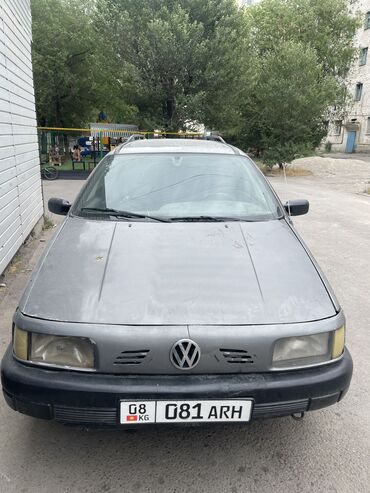 Продажа авто: Volkswagen Passat: 1990 г., 1.8 л, Механика, Бензин