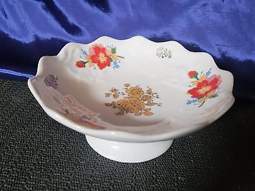 Stare vaze i dekor: Porcelanska nova,vintaz bombonijera. Porcelanska bombonijera,sve na — 3