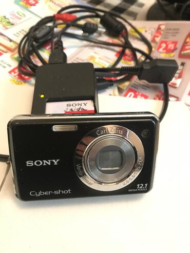Fotokameralar: Фотокамера/Видеокамера SONY, Cyber Shot, объектив Carl Zeiss, 12,1