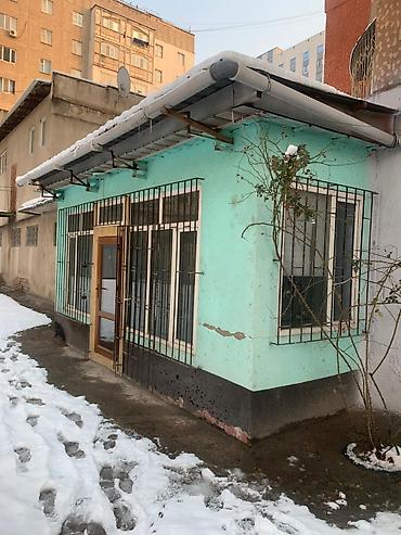 Аренда помещений свободного назначения: Небольшое отдельно стоящее коммерческое помещение с витражными окнами — 9