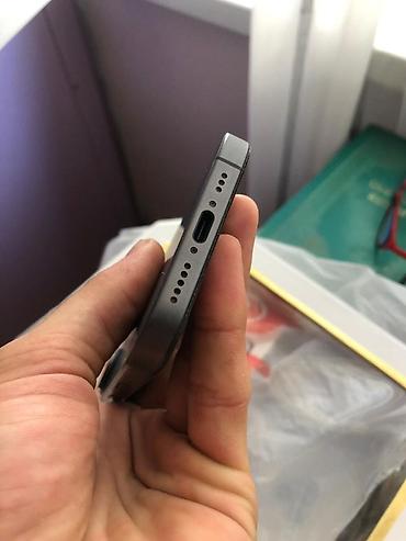 Apple iPhone: IPhone 17, 256 GB, Qara, Face ID — 5