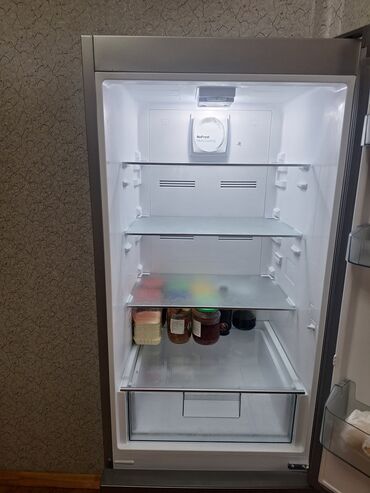 Mikrodalğalı sobalar: Yeni 2 qapılı Schaub Lorenz Soyuducu Satılır, rəng - Boz