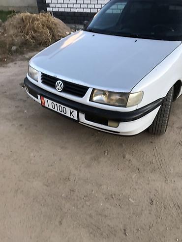 Volkswagen: Volkswagen Passat: 1990 г., Седан — 6