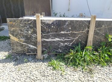 Qranit: Məhsul: Təbii daş plitələr (qranit və mərmər) - Növlər: - Qranit — 15