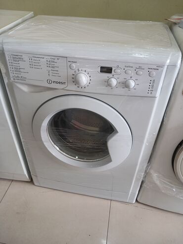 Paltaryuyan maşınlar: Paltaryuyan maşın Indesit, 5 kq, İşlənmiş, Avtomat, Qurutma var, Kredit yoxdur, Ünvandan götürmə, Pulsuz çatdırılma, Ödənişli çatdırılma