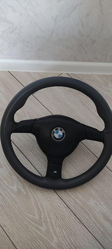 f10 m rul: E34, E36, E39 sükanı Mtech Salam mtech ruldur 3 qulaq. Yaxşı baxılıb — 1