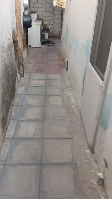 Otaqların uzunmüddətli kirayəsi: Kohne Corat merkeze cox yaxın yerde 4 otaq 2 kuxna hamam 104 kvadrat — 3