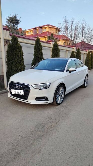 Audi: Audi A3: 2018 г., 2 л, Робот, Бензин, Седан