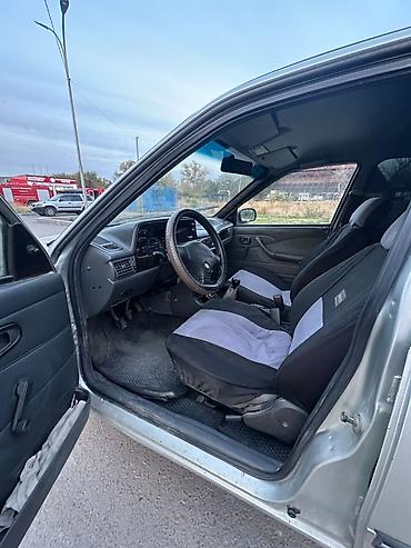 матасыкыл зид: Daewoo Nexia: 2006 г., Кол менен иштөөчү, Бензин, Седан — 9
