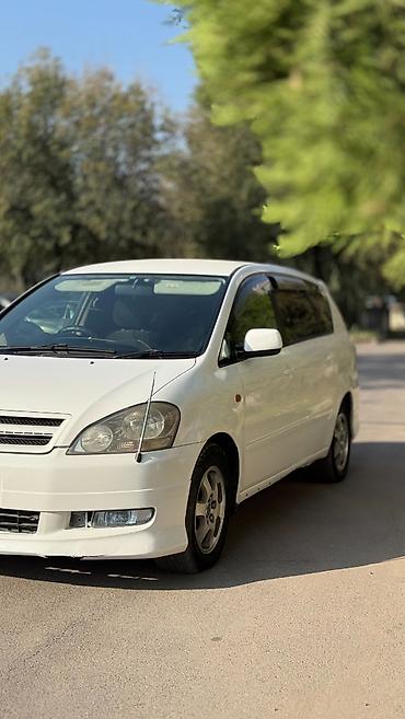 Toyota: Toyota Ipsum: 2003 г., 2.4 л, Автомат, Бензин, Минивэн — 3