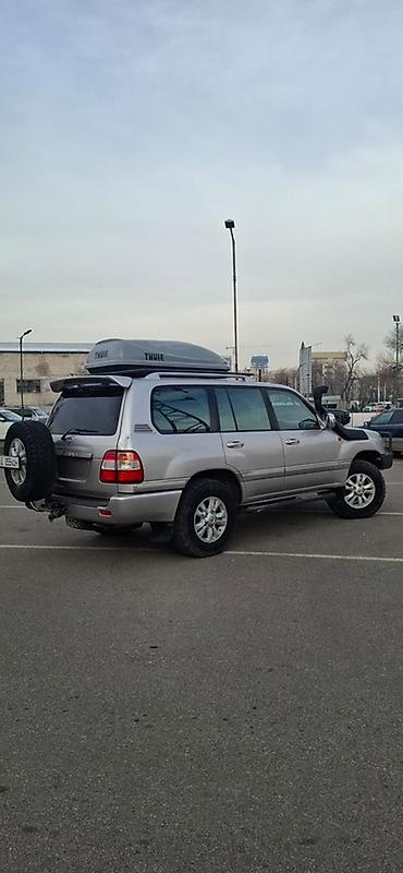 салон для машины: Toyota Land Cruiser: 2003 г., 4.2 л, Автомат, Дизель, Внедорожник — 3
