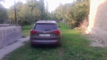 Kia: Kia Ceed: 2018 г., Универсал — 5