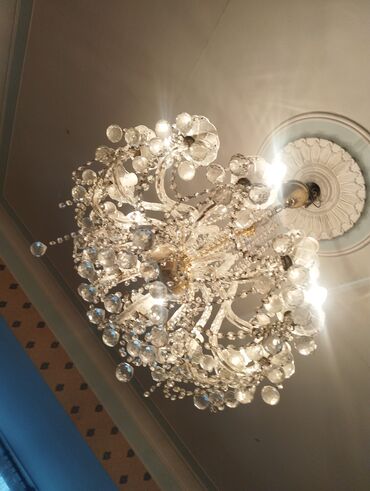 Lent lampalar: Çılçıraq, 10 və daha çox lampa, Xrustal