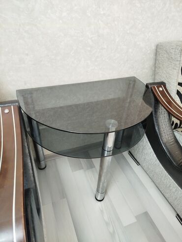 Kreslolar: İşlənmiş, Kreslo, Parça, Kredit yoxdur, Çatdırılma yoxdur — 10