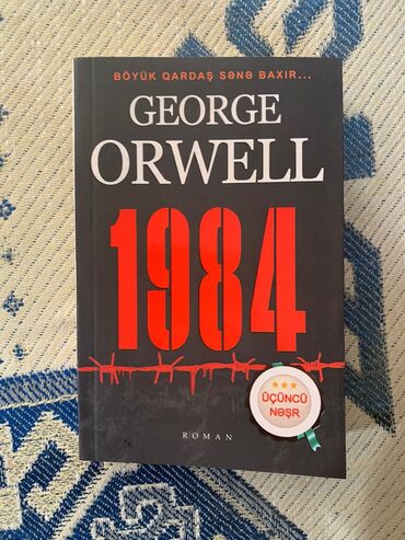 kitab altlığı: 💥Yeni gəldi💥 📚George Orwell-1984 🚇Metrolara, ✈Xarici ölkelere və