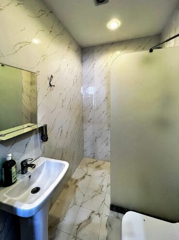 Günlük kirayə evlər: 240 kv. m, 5 otaqlı, Qaz, İşıq, Su -da lalafo.az — 15 Günlük kirayə evlər: 240 kv. m, 5 otaqlı, Qaz, İşıq, Su — 15